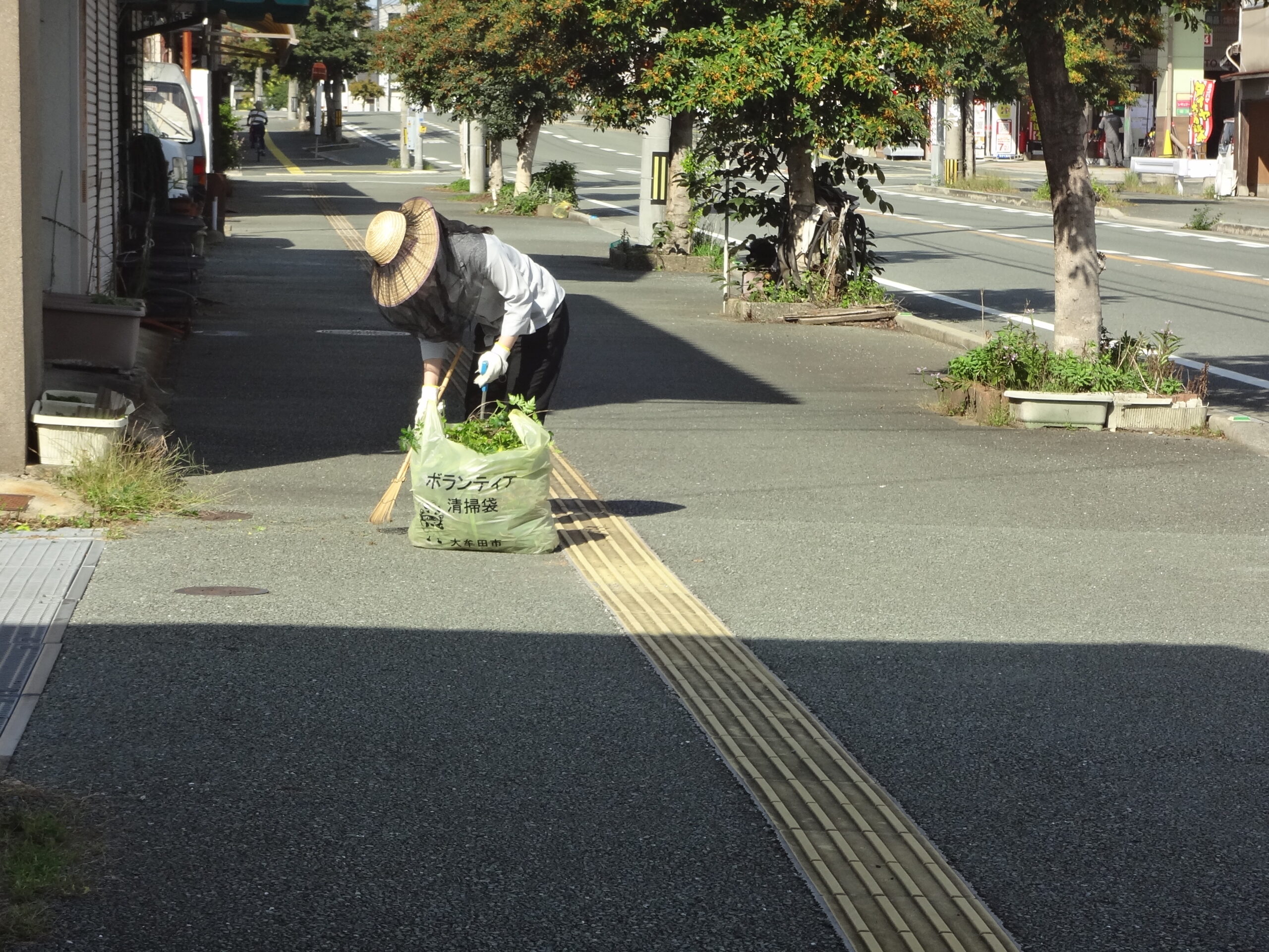 (株)長吉組　お掃除隊